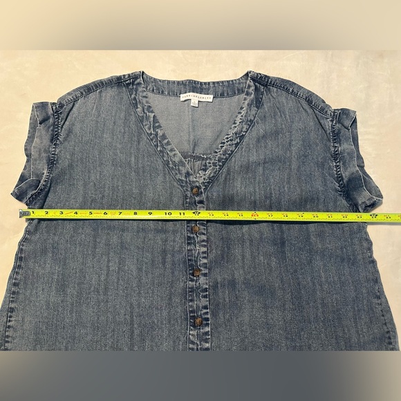 Denim Button-Up Top - Picture 7 of 7